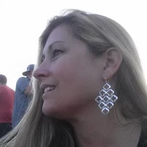 Meet your Posher, Beth